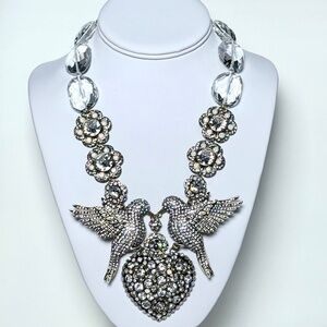 Heidi Daus “Sweet Lovers” bronze tone necklace NWOT